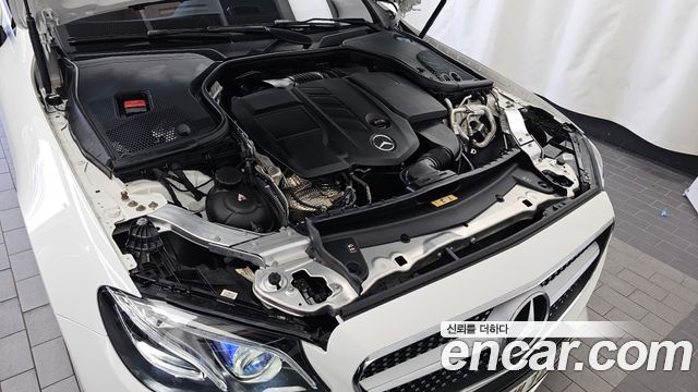 Mercedes-Benz E-Class (W213) E220d Cabriolet 2020 — фото 6