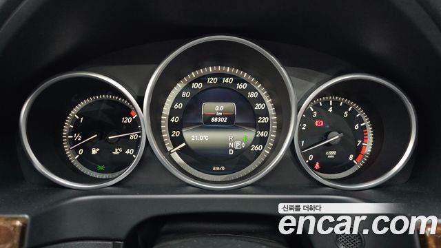 Mercedes-Benz E-Class (W212) E300 Elegance 2016 — фото 8