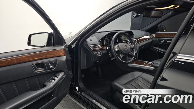 Mercedes-Benz E-Class (W212) E300 Elegance 2016 — фото 10
