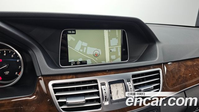 Mercedes-Benz E-Class (W212) E300 Elegance 2016 — фото 19
