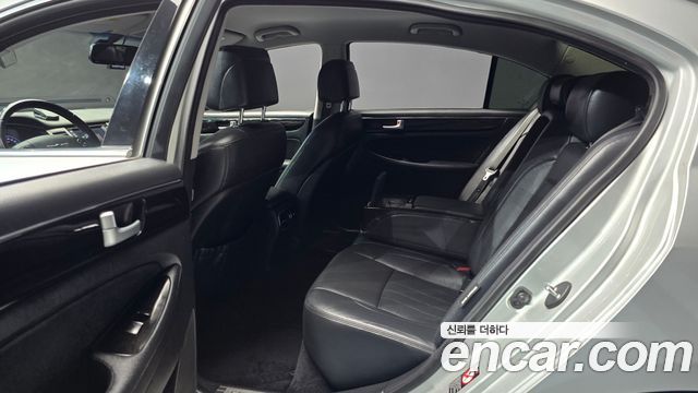 Hyundai Genesis BH330 Modern Standard 2013 — фото 12