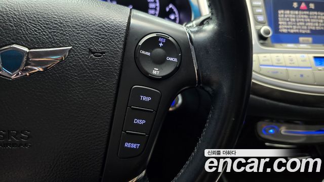 Hyundai Genesis BH330 Modern Standard 2013 — фото 17