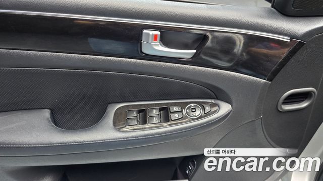 Hyundai Genesis BH330 Modern Standard 2013 — фото 18