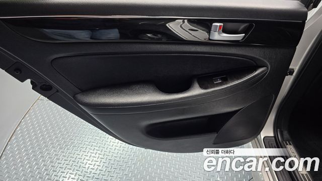 Hyundai Genesis BH330 Modern Standard 2013 — фото 25