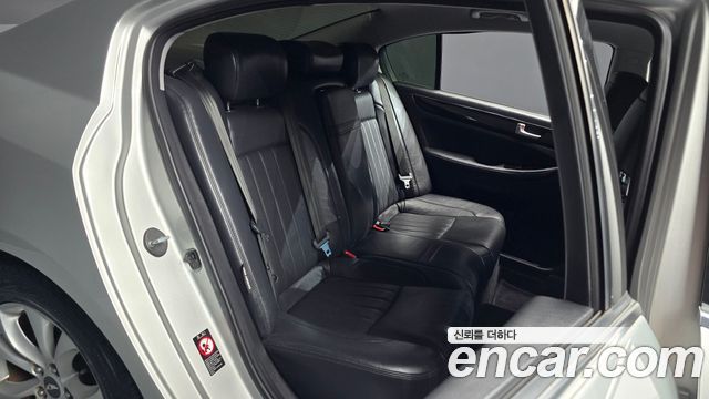 Hyundai Genesis BH330 Modern Standard 2013 — фото 26