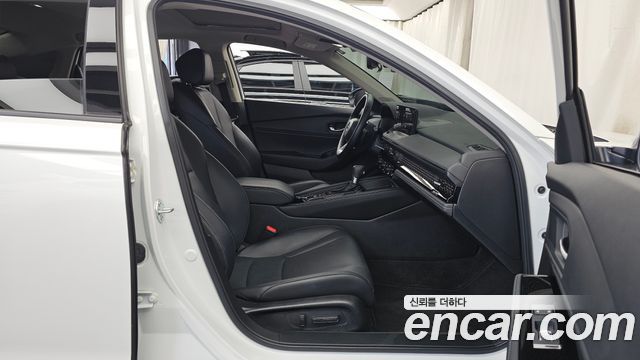 Honda Accord (XI) 2.0 Hybrid Touring 2024 — фото 11