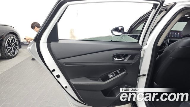 Honda Accord (XI) 2.0 Hybrid Touring 2024 — фото 25