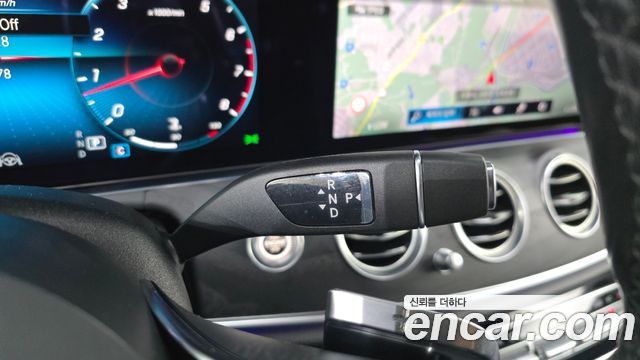 Mercedes-Benz E-Class (W213) E250 Avantgarde 2022 — фото 9