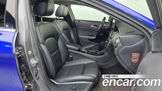Mercedes-Benz GLA-Class (X156) GLA200 d 2016 — фото 11