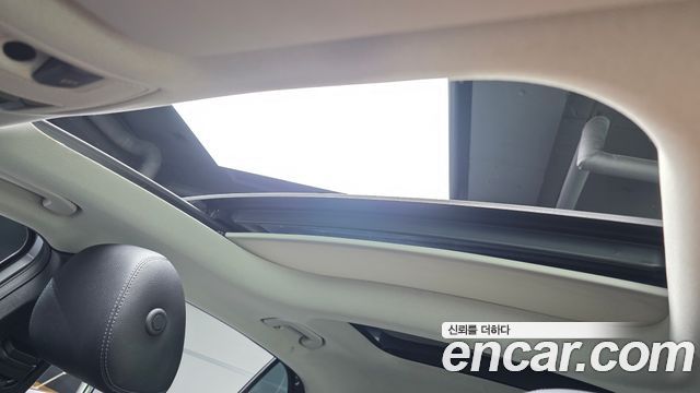Mercedes-Benz GLA-Class (X156) GLA200 d 2016 — фото 16