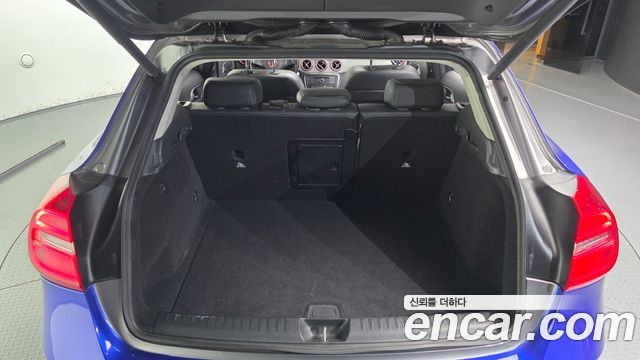 Mercedes-Benz GLA-Class (X156) GLA200 d 2016 — фото 20