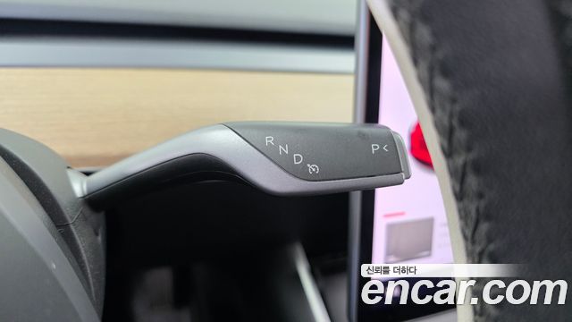 Tesla Model 3 Standard Range Plue RWD 2020 — фото 9