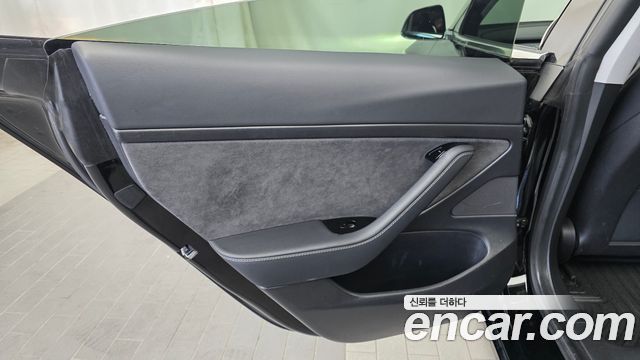 Tesla Model 3 Standard Range Plue RWD 2020 — фото 25