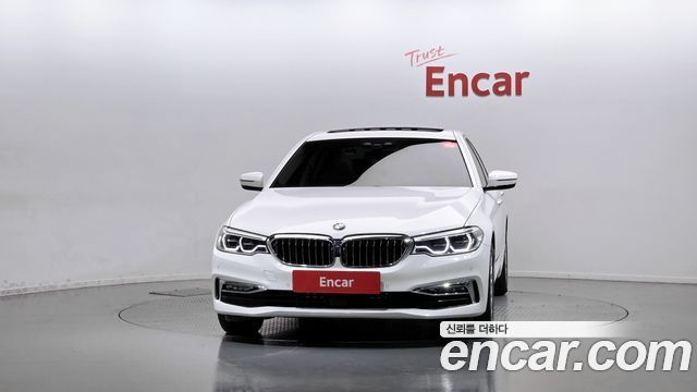 BMW 5 Series (G30) 520d Luxury Special Edition 2018 — фото 3