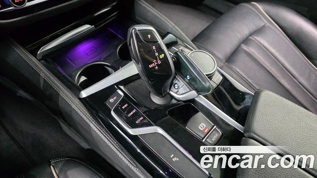 BMW 5 Series (G30) 520d Luxury Special Edition 2018 — фото 9