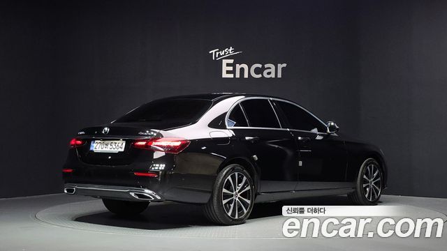Mercedes-Benz E-Class (W213) E300e 4MATIC Exclusive 2022 — фото 2
