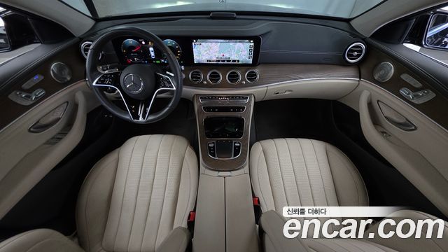 Mercedes-Benz E-Class (W213) E300e 4MATIC Exclusive 2022 — фото 7