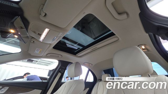 Mercedes-Benz E-Class (W213) E300e 4MATIC Exclusive 2022 — фото 18