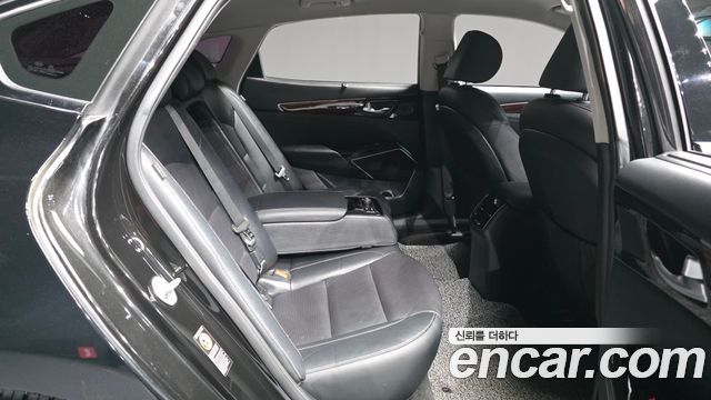 Kia K7 3.0 LPI Prestige (Rental Car) 2017 — фото 12