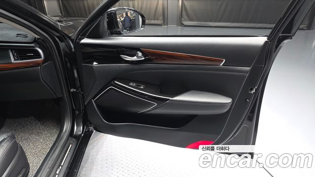 Kia K7 3.0 LPI Prestige (Rental Car) 2017 — фото 24