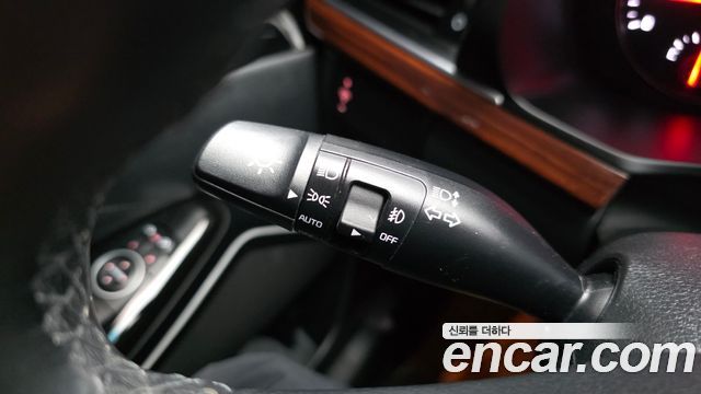 Kia K7 3.0 LPI Prestige (Rental Car) 2017 — фото 28