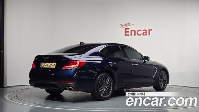 Genesis G70 2.0T Supreme 2018 — фото 2