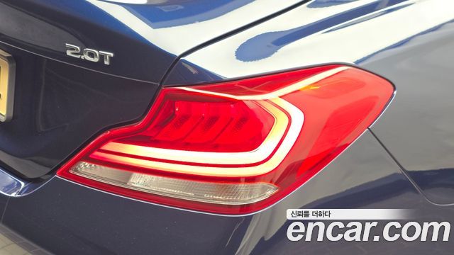Genesis G70 2.0T Supreme 2018 — фото 23