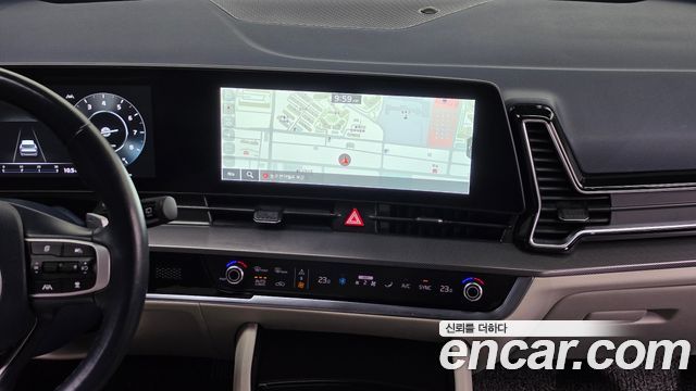Kia Sportage (V) Gasoline 1.6 Turbo 2WD Nobleless 2023 — фото 14