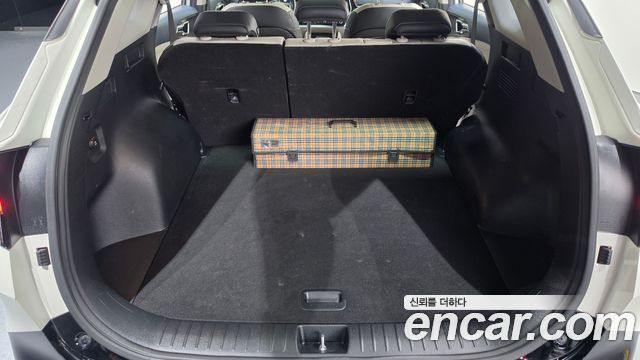 Kia Sportage (V) Gasoline 1.6 Turbo 2WD Nobleless 2023 — фото 28