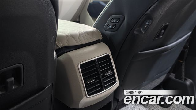 Kia Sportage (V) Gasoline 1.6 Turbo 2WD Nobleless 2023 — фото 30