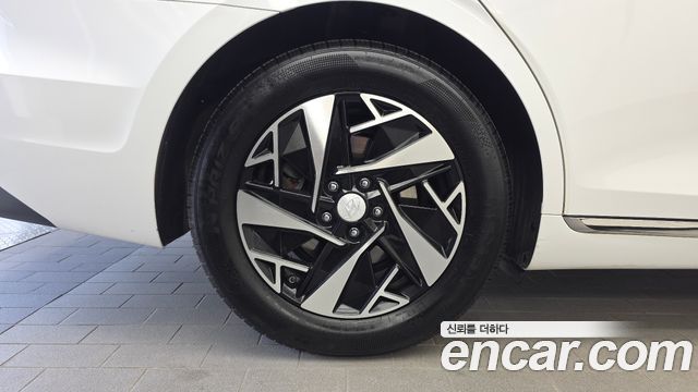 Hyundai Grandeur Hybrid (IG) Exclusive 2022 — фото 5