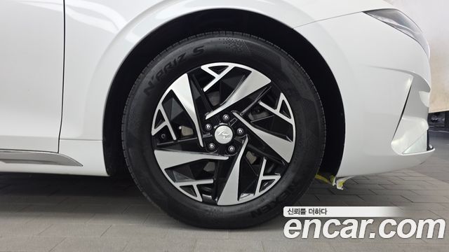 Hyundai Grandeur Hybrid (IG) Exclusive 2022 — фото 21