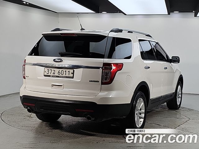 Ford Explorer 2.0 Ecoboost 2WD 5th 2013 — фото 4