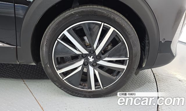 Peugeot 3008 (II) 1.2 Pure Tech GT 2024 — фото 21