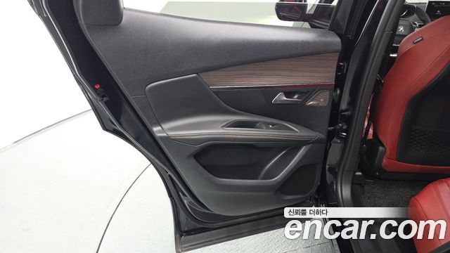 Peugeot 3008 (II) 1.2 Pure Tech GT 2024 — фото 25