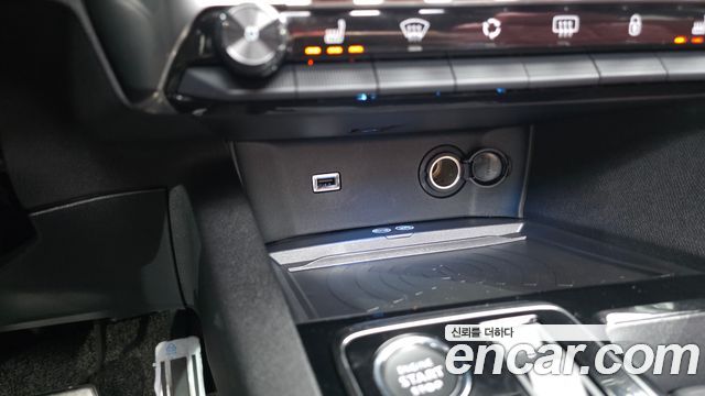 Peugeot 3008 (II) 1.2 Pure Tech GT 2024 — фото 31