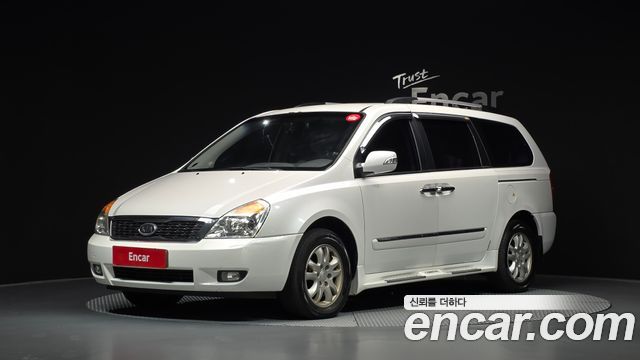 Kia Carnival R Grand Carnival GLX Deluxe