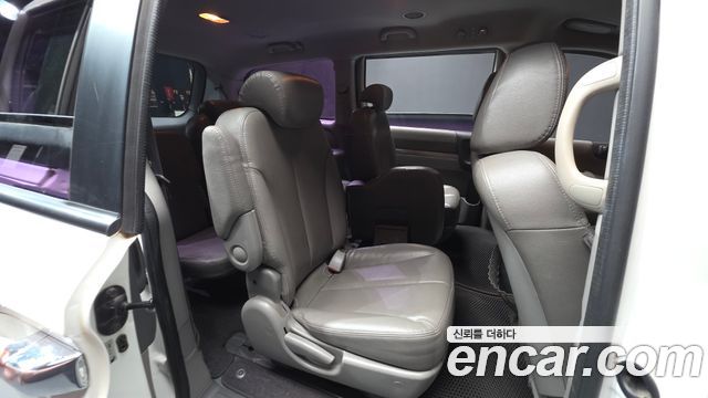 Kia Carnival R Grand Carnival GLX Deluxe 2012 — фото 12