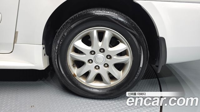 Kia Carnival R Grand Carnival GLX Deluxe 2012 — фото 21