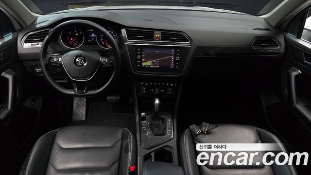 Volkswagen Tiguan (II) 2.0 TDI Premium 2020 — фото 7