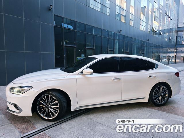 Hyundai Grandeur (IG) 2.4 Premium Special 2018 — фото 2