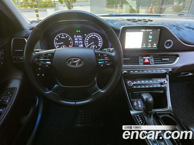Hyundai Grandeur (IG) 2.4 Premium Special 2018 — фото 7