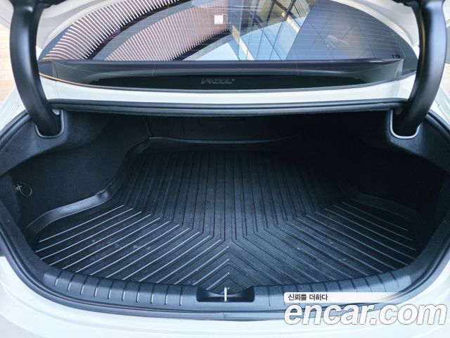 Hyundai Grandeur (IG) 2.4 Premium Special 2018 — фото 21