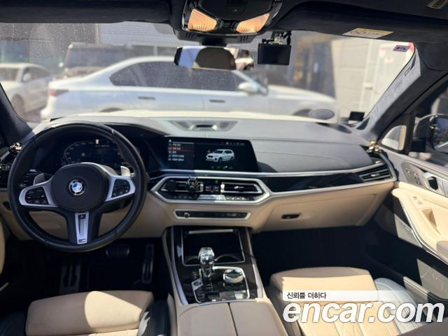 BMW X7 (G07) M50i 6STR 2021 — фото 2