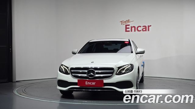 Mercedes-Benz E-Class (W213) E200 Avantgarde 2018 — фото 3