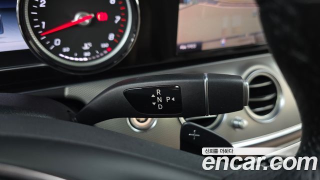 Mercedes-Benz E-Class (W213) E200 Avantgarde 2018 — фото 9
