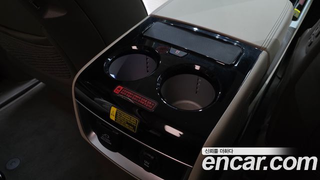 Kia Carnival (IV) Gasoline 9-Seater Hi-Limousine Signature 2023 — фото 31