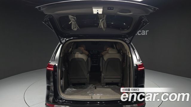 Kia Carnival (IV) Gasoline 9-Seater Hi-Limousine Signature 2023 — фото 35