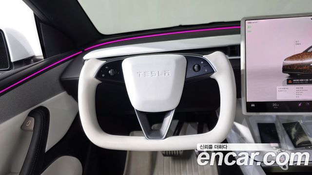 Tesla Model Y Premium RWD 2026 — фото 13