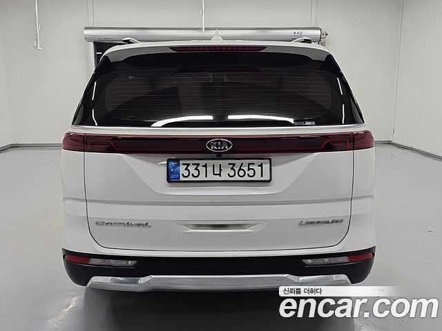 Kia Carnival (IV) Diesel 7-Seater Signature 2021 — фото 3